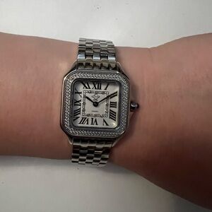 GV2 by Gevril 12110B Women’s Swiss Quartz Watch — Panthère Style, Diamond Bezel
